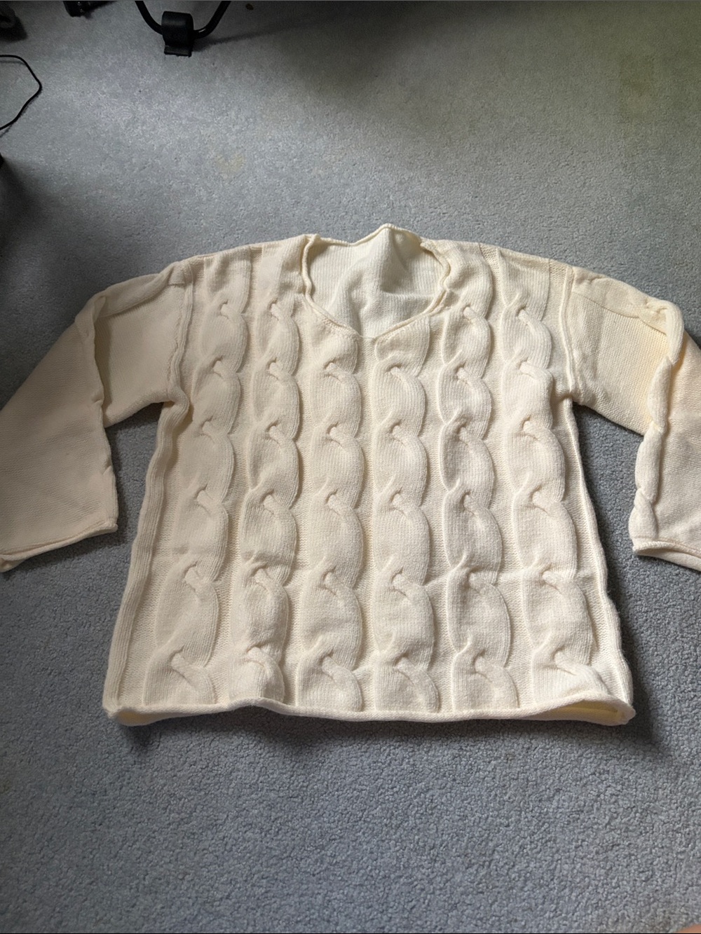 Cream Cable Knit Women's Sweater - Classic Cozy Style